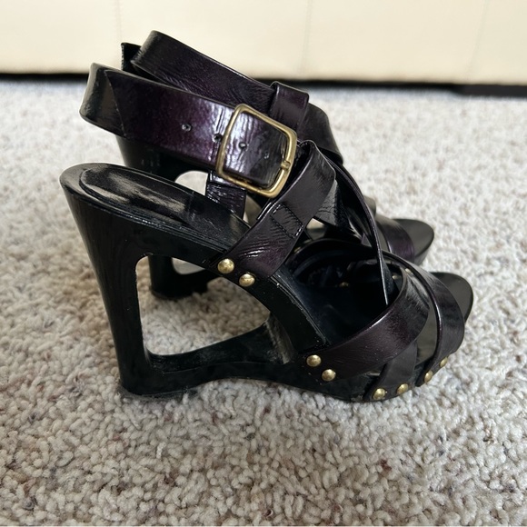 Charles David Cut Out Heel Wedges - Size 6 - Good Used Condition - Picture 3 of 9